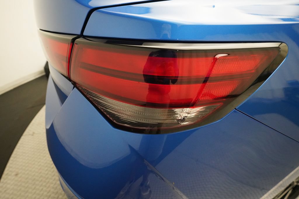 Used 2025 Nissan Sentra SV FWD image 30