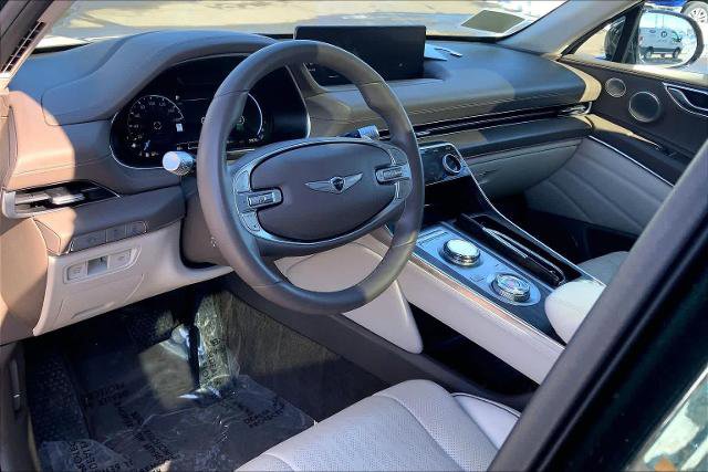 Used 2024 Genesis GV80 2.5T w/ Prestige Package image 18