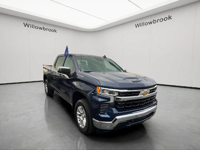 Used 2023 Chevrolet Silverado 1500 LT AWD/4WD image 7