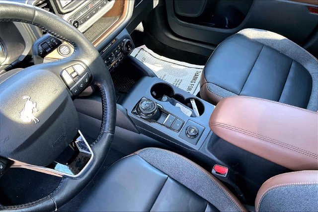 Certified 2023 Ford Bronco Sport Outer Banks w/ Tech Package AWD/4WD image 18