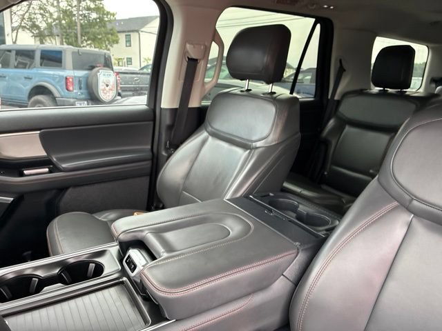 Certified 2025 Ford Expedition Active AWD/4WD image 69