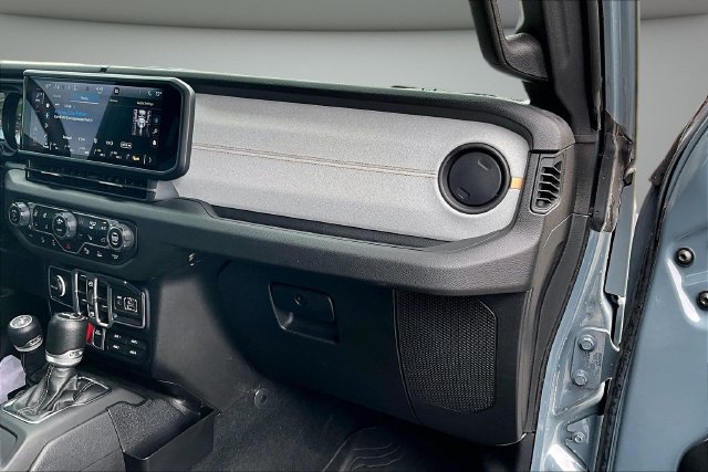 Used 2024 Jeep Wrangler Unlimited Sport AWD/4WD image 26