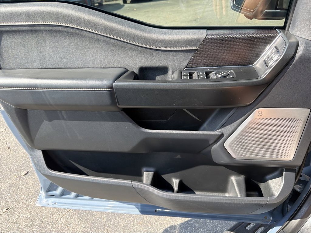 Certified 2023 Ford F150 Raptor w/ Raptor Carbon Fiber Package AWD/4WD image 22