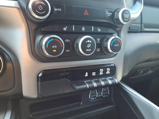 Used 2020 RAM 1500 Big Horn AWD/4WD image 19