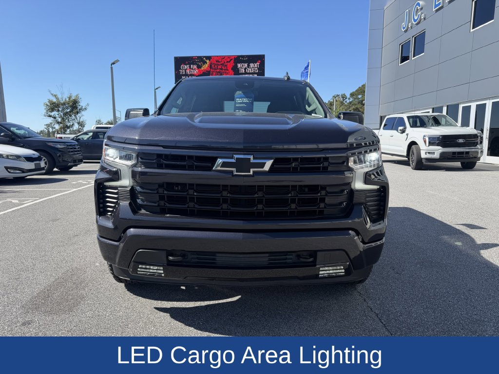 Used 2022 Chevrolet Silverado 1500 RST w/ Z71 Off-Road Package AWD/4WD image 4