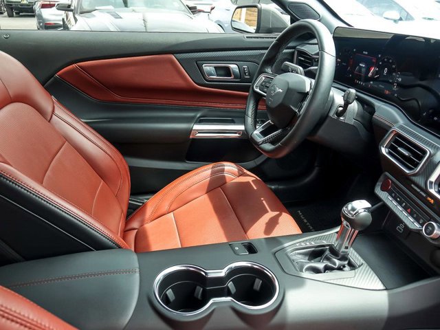 Certified 2025 Ford Mustang Premium RWD image 29