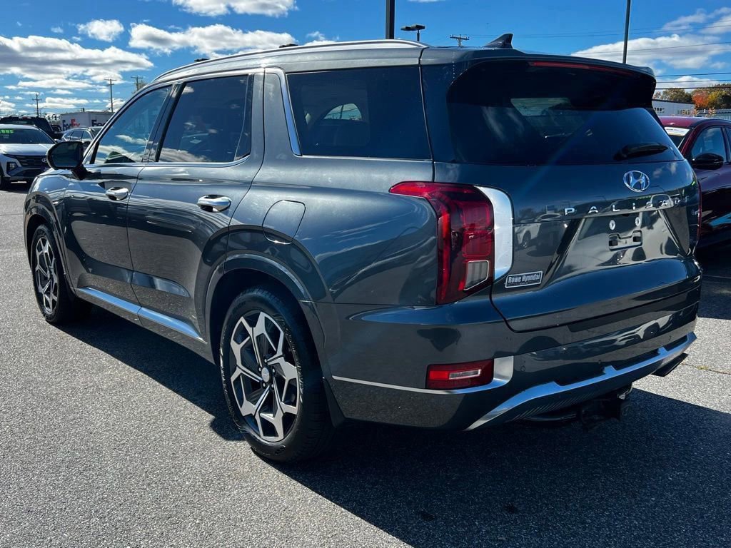 Used 2021 Hyundai Palisade Calligraphy image 3