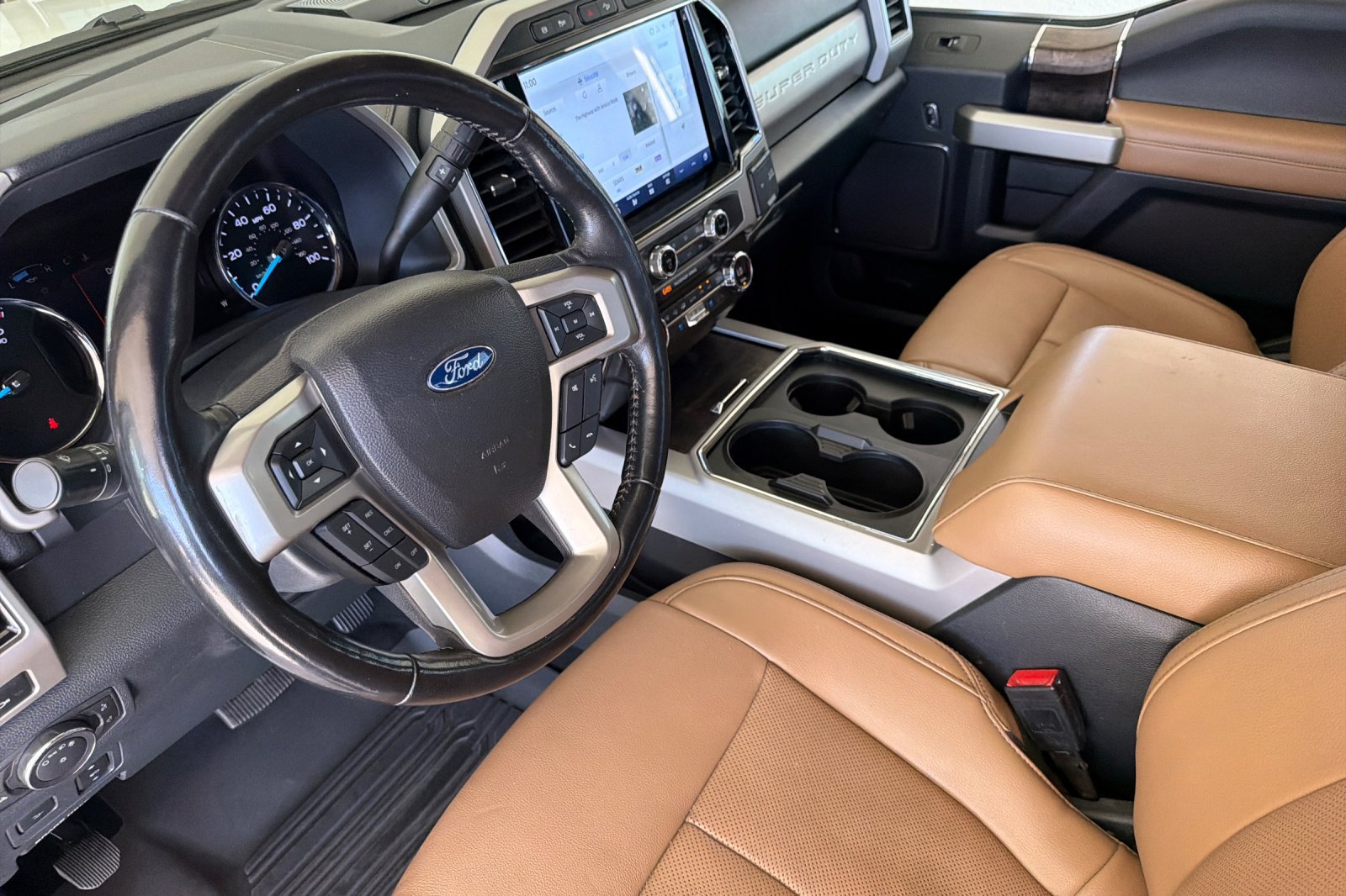 Certified 2022 Ford F250 Lariat w/ Lariat Ultimate Package AWD/4WD image 10