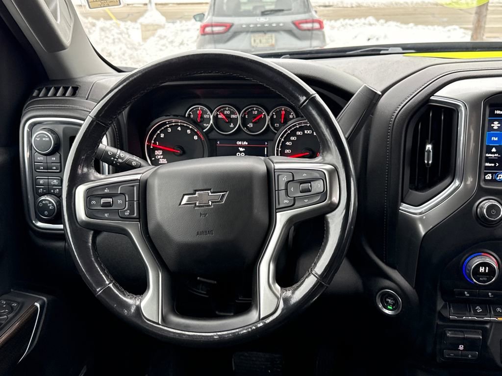 Used 2022 Chevrolet Silverado 1500 RST image 11