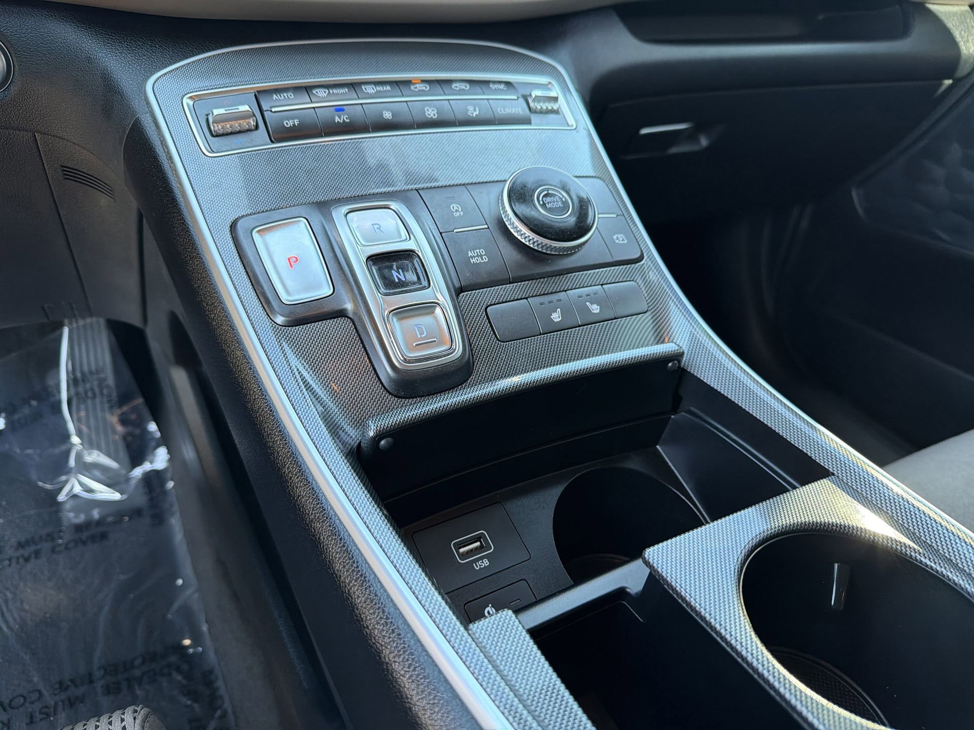 Used 2022 Hyundai Santa Fe SEL w/ Convenience Package image 17