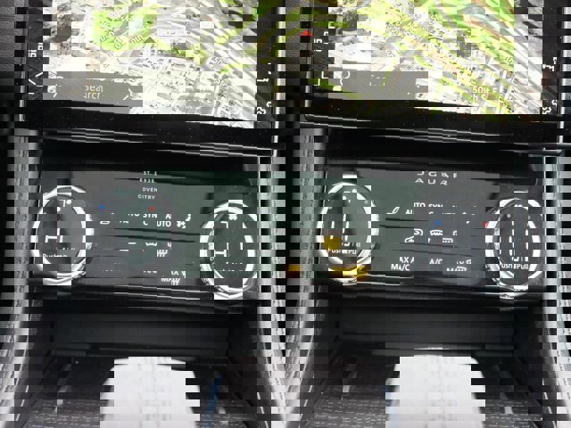 Used 2021 Jaguar F-PACE S image 26