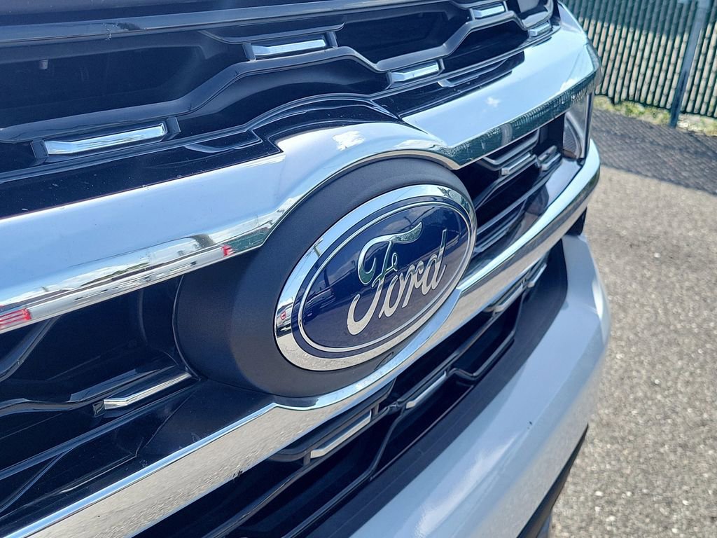 Certified 2024 Ford Expedition Limited RWD image 8