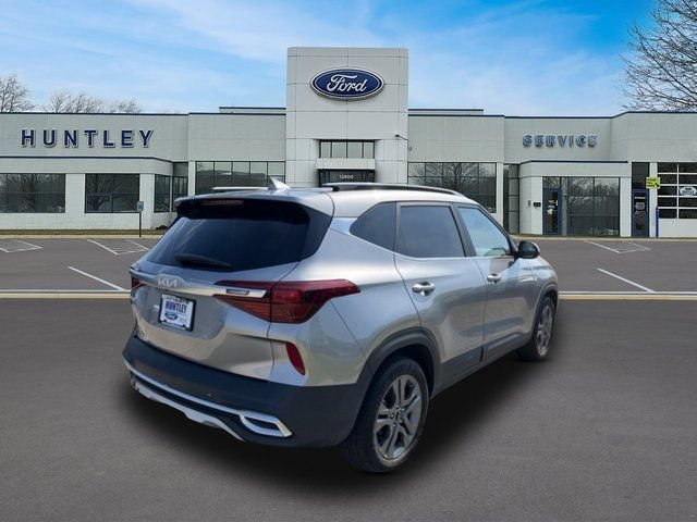 Used 2022 Kia Seltos S FWD image 4