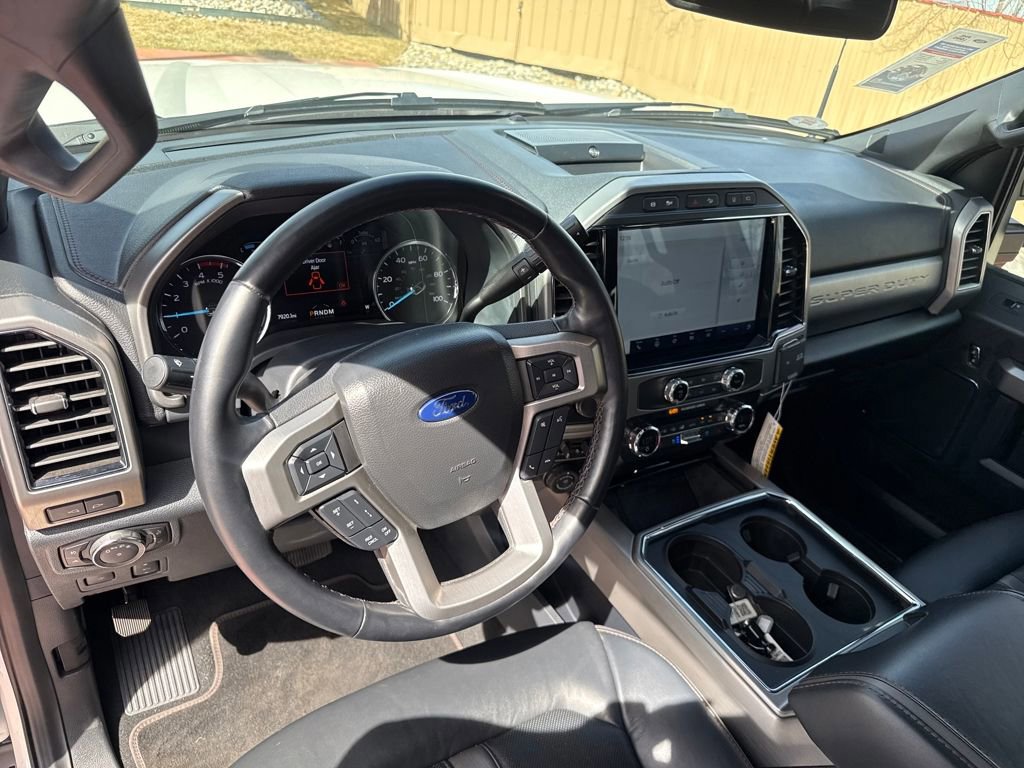 Certified 2022 Ford F450 Platinum w/ FX4 Off-Road Package image 13