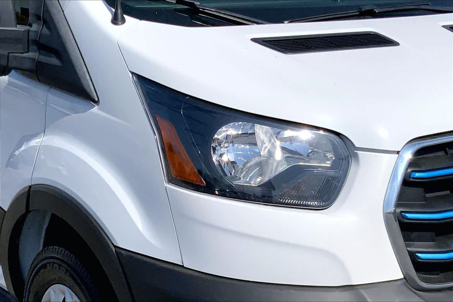 Certified 2023 Ford E-Transit Low Roof RWD image 22