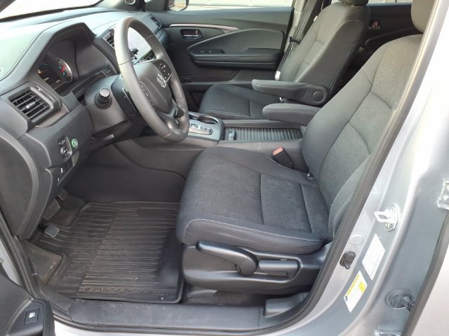 Used 2021 Honda Passport Sport image 18