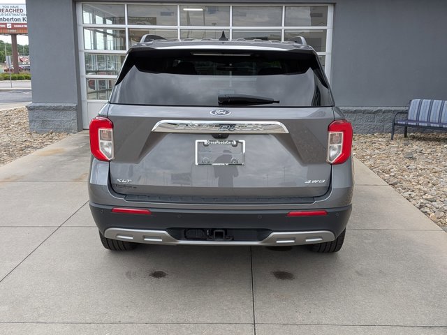Certified 2023 Ford Explorer XLT w/ Equipment Group 202A AWD/4WD image 5