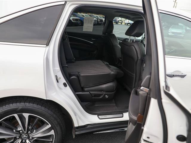 Used 2020 Acura MDX w/ Technology Package AWD/4WD image 32