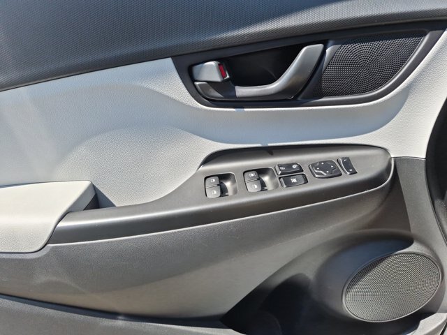 Used 2022 Hyundai Kona SEL w/ Cargo Package FWD image 13