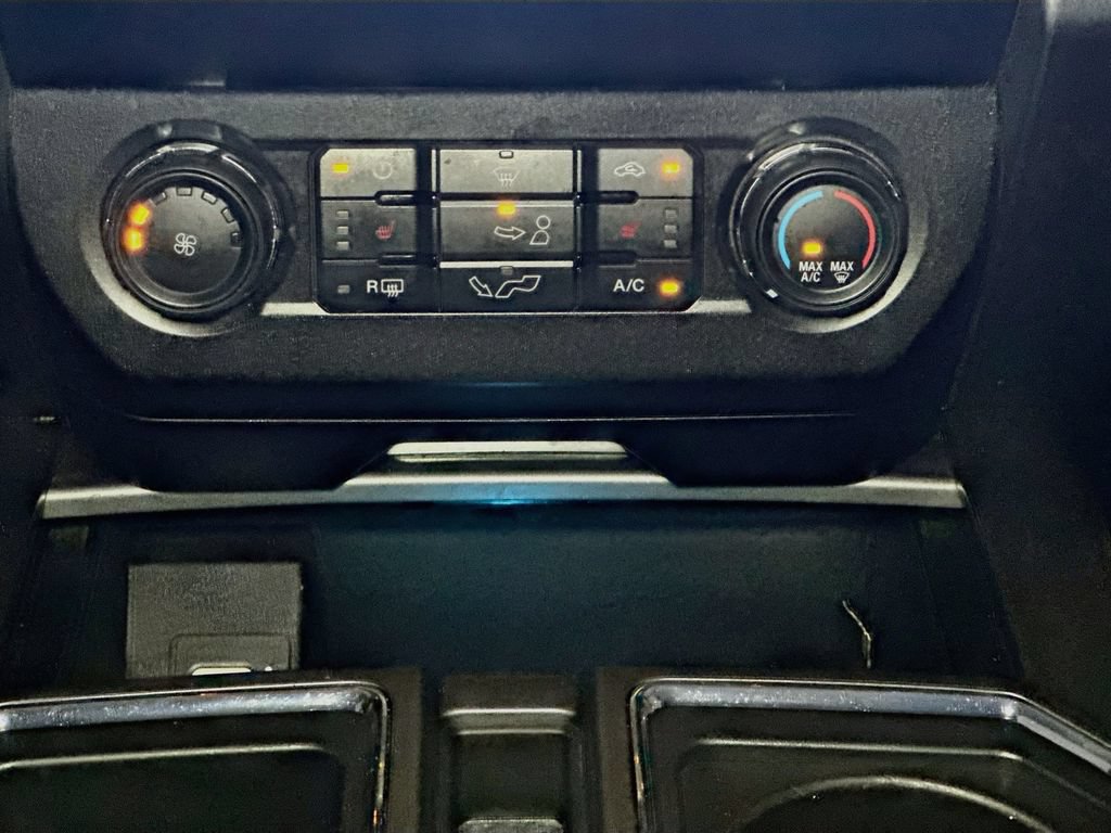 Certified 2019 Ford F150 XLT w/ Equipment Group 302A Luxury AWD/4WD image 16
