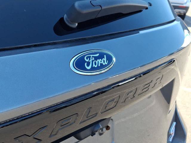Certified 2022 Ford Explorer ST w/ Equipment Group 401A AWD/4WD image 28