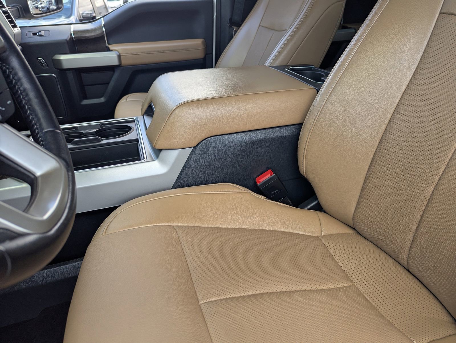 Certified 2022 Ford F250 Lariat w/ Lariat Ultimate Package image 20