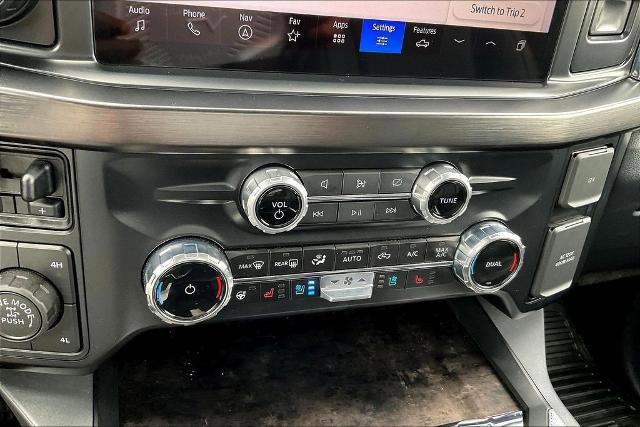 Certified 2024 Ford F250 Lariat w/ Lariat Ultimate Package AWD/4WD image 16