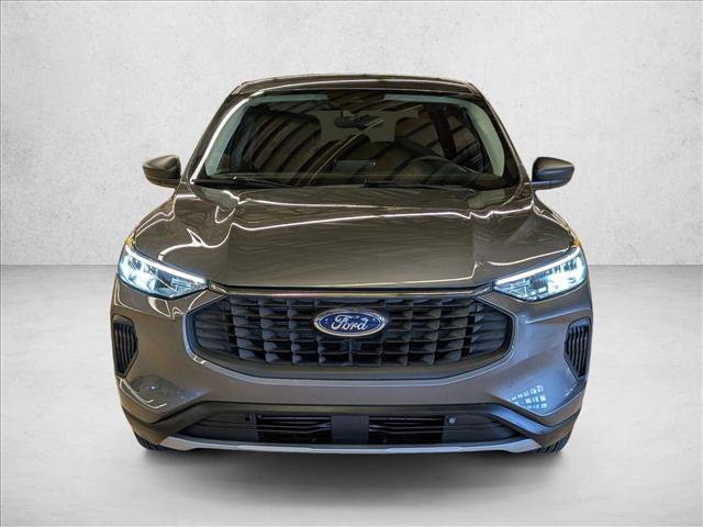Certified 2024 Ford Escape Active AWD/4WD image 2