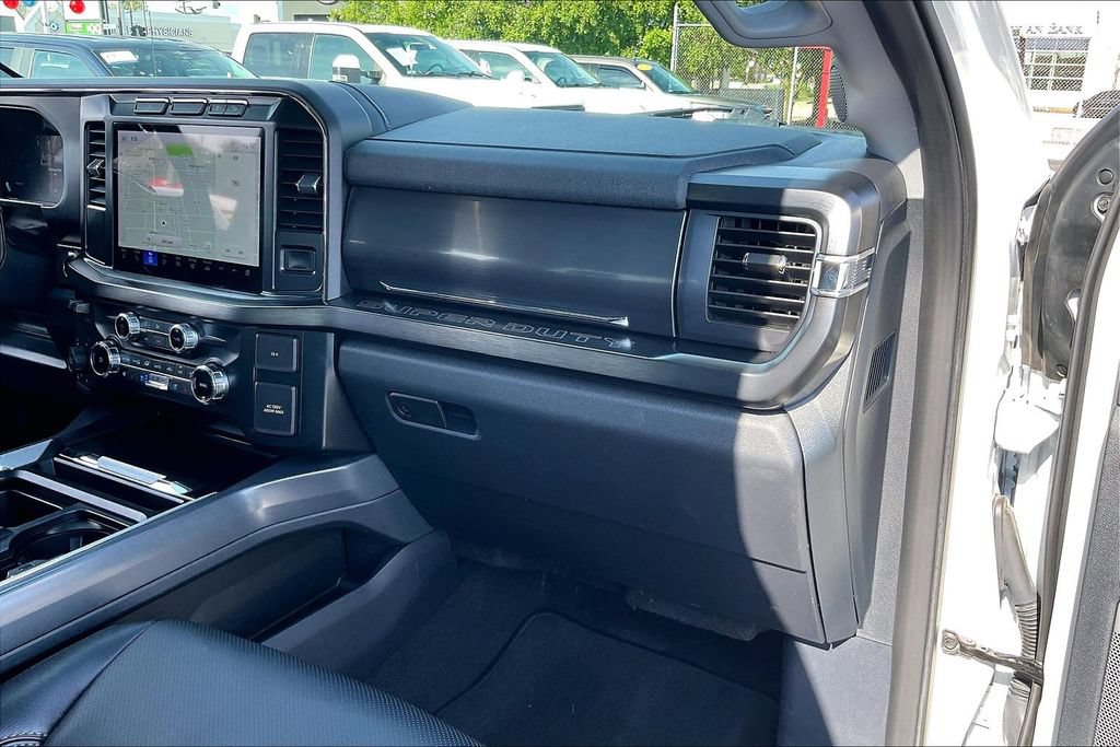 Certified 2024 Ford F350 Lariat w/ Chrome Package AWD/4WD image 15