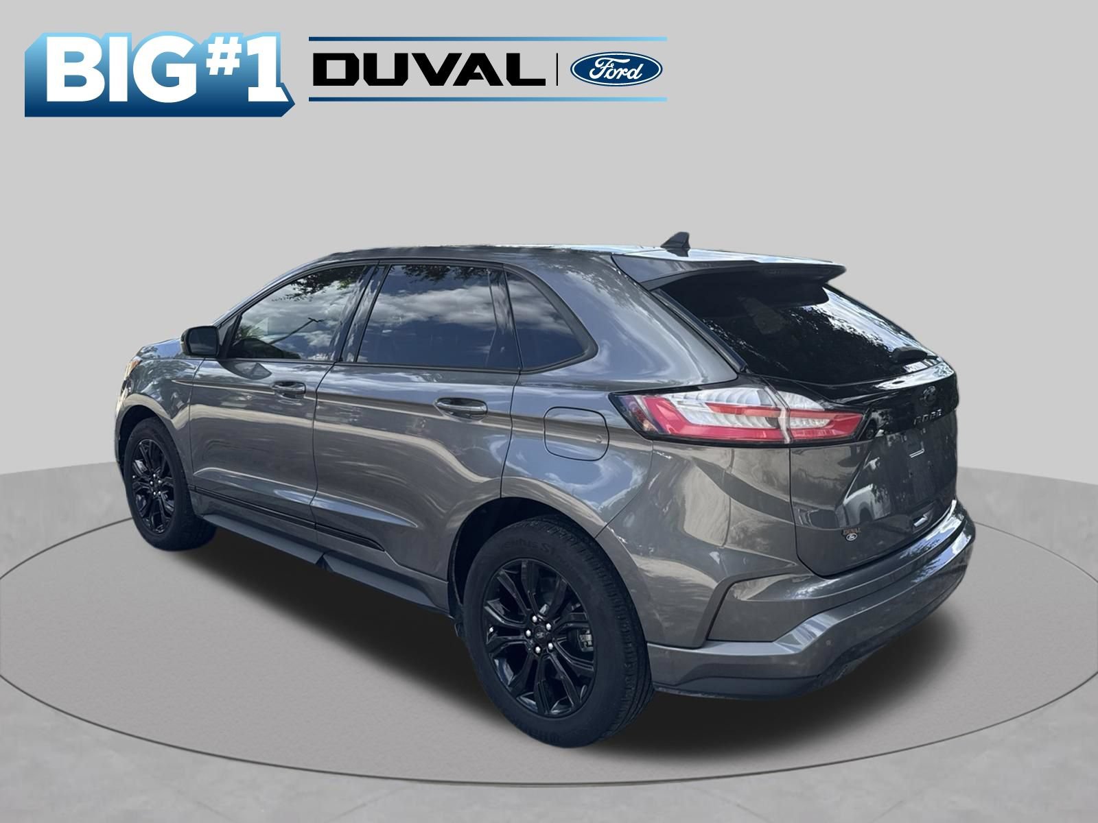 Certified 2024 Ford Edge SE w/ Black Appearance Package AWD/4WD image 4
