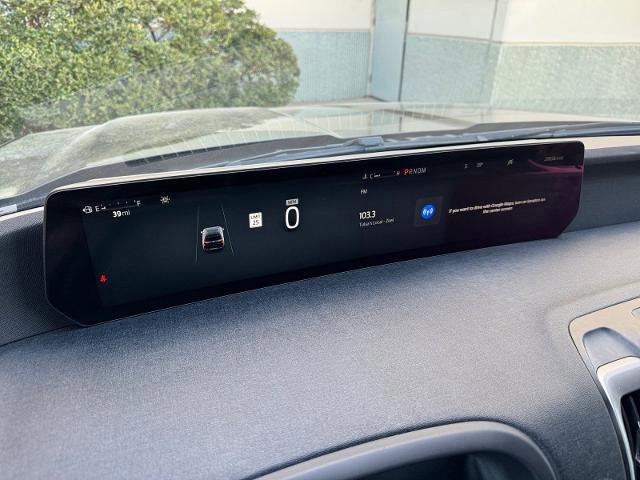 Certified 2025 Ford Expedition Active image 32