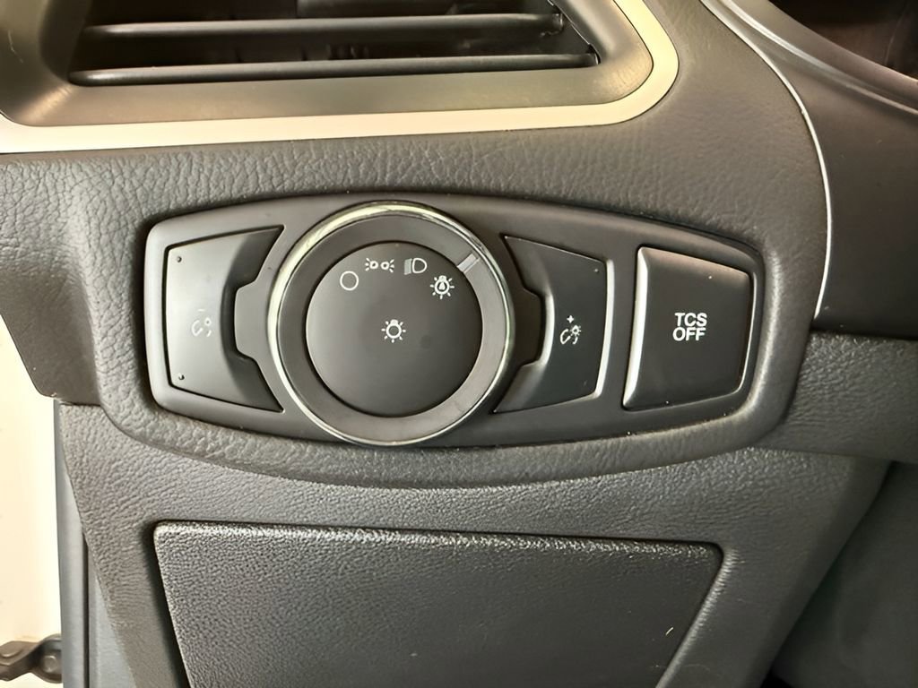 Certified 2023 Ford Edge SEL AWD/4WD image 22
