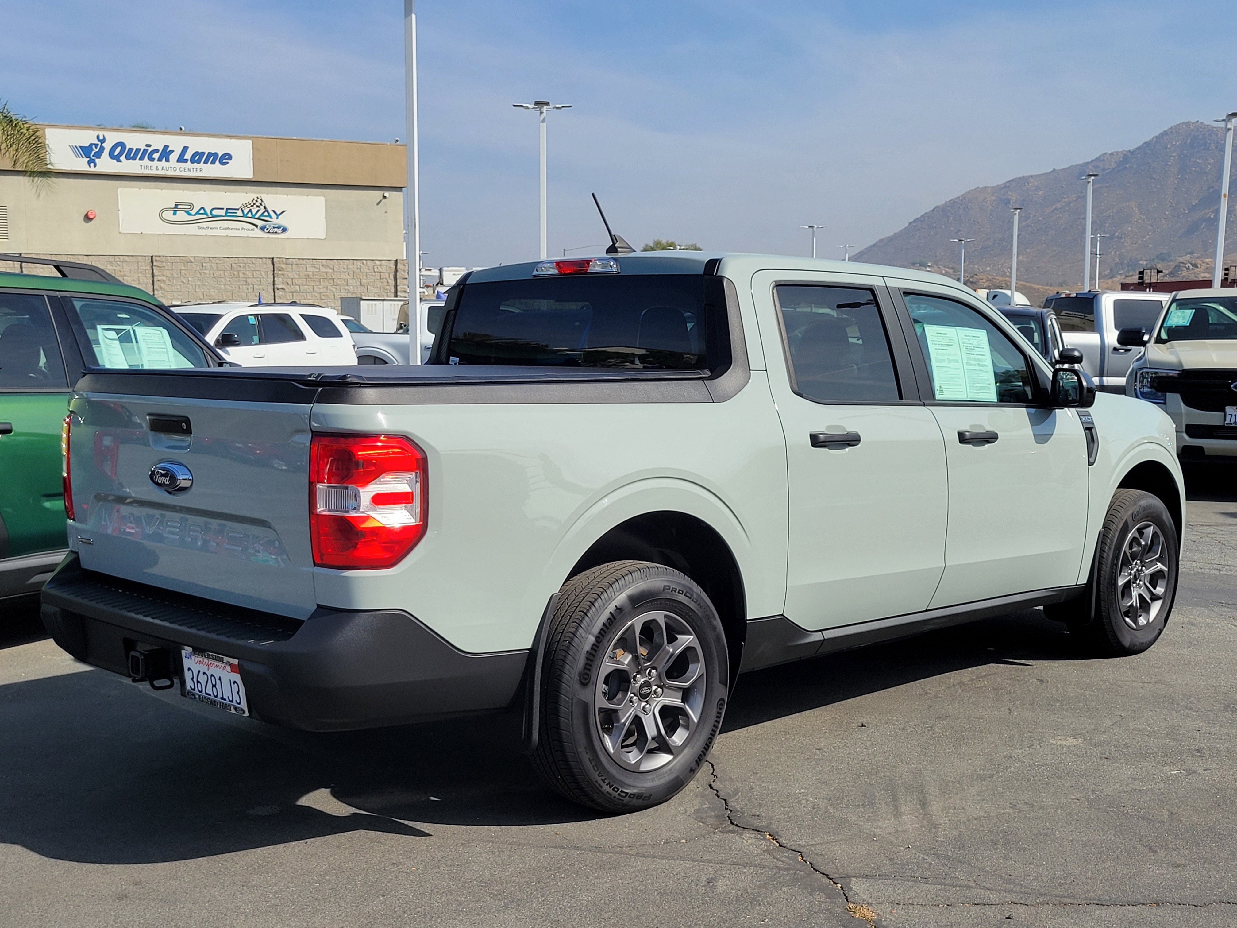 Certified 2024 Ford Maverick XLT w/ XLT Luxury Package FWD image 2
