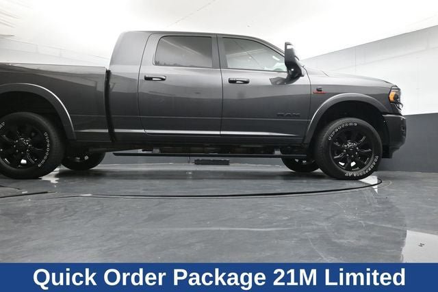 Used 2023 RAM 3500 Limited AWD/4WD image 19