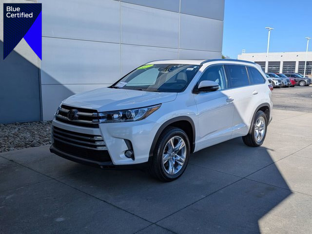 Used 2017 Toyota Highlander Limited image 1