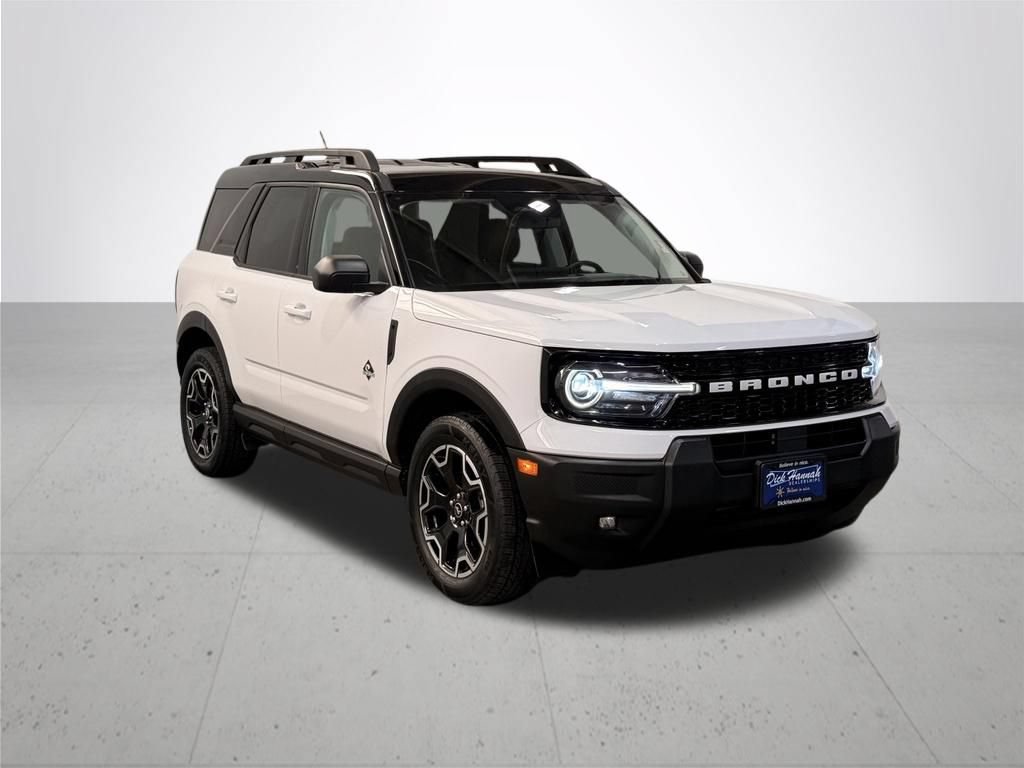 Certified 2025 Ford Bronco Sport Outer Banks AWD/4WD image 9