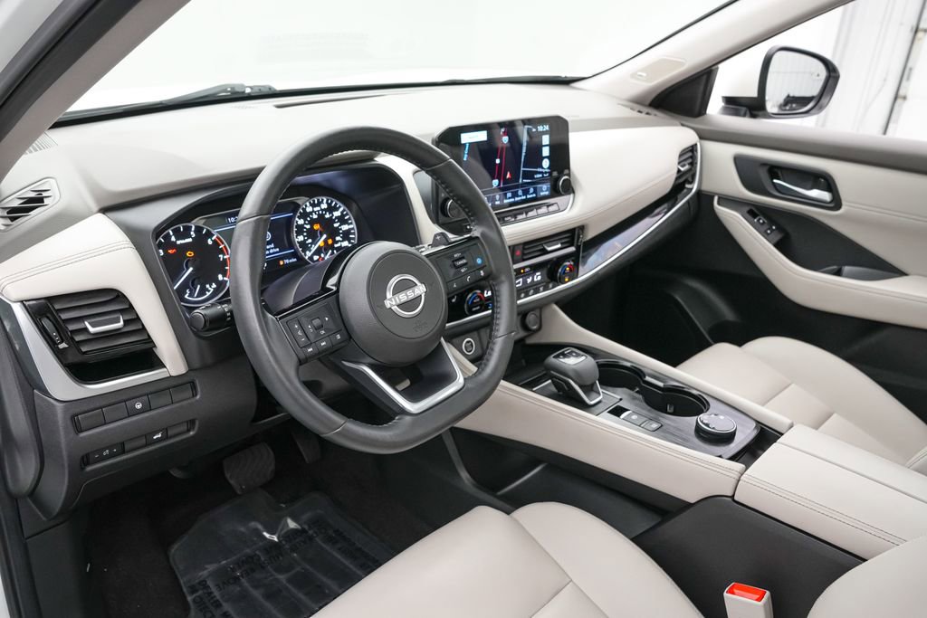 Used 2023 Nissan Rogue SL w/ SL Premium Package AWD/4WD image 13