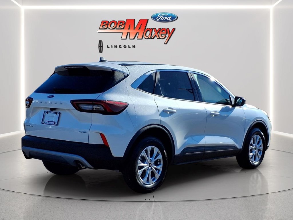 Certified 2023 Ford Escape Active w/ Tech Pack #1 AWD/4WD image 4
