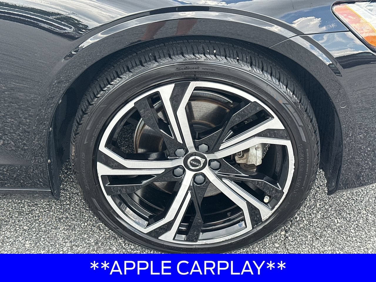 Used 2024 Volvo S60 B5 Plus FWD image 14