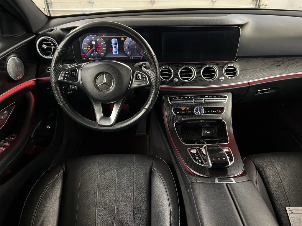 Used 2018 Mercedes-Benz E 300 E 300 image 8