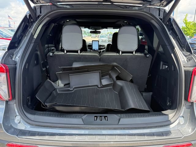 Certified 2023 Ford Explorer ST w/ Equipment Group 401A AWD/4WD image 29