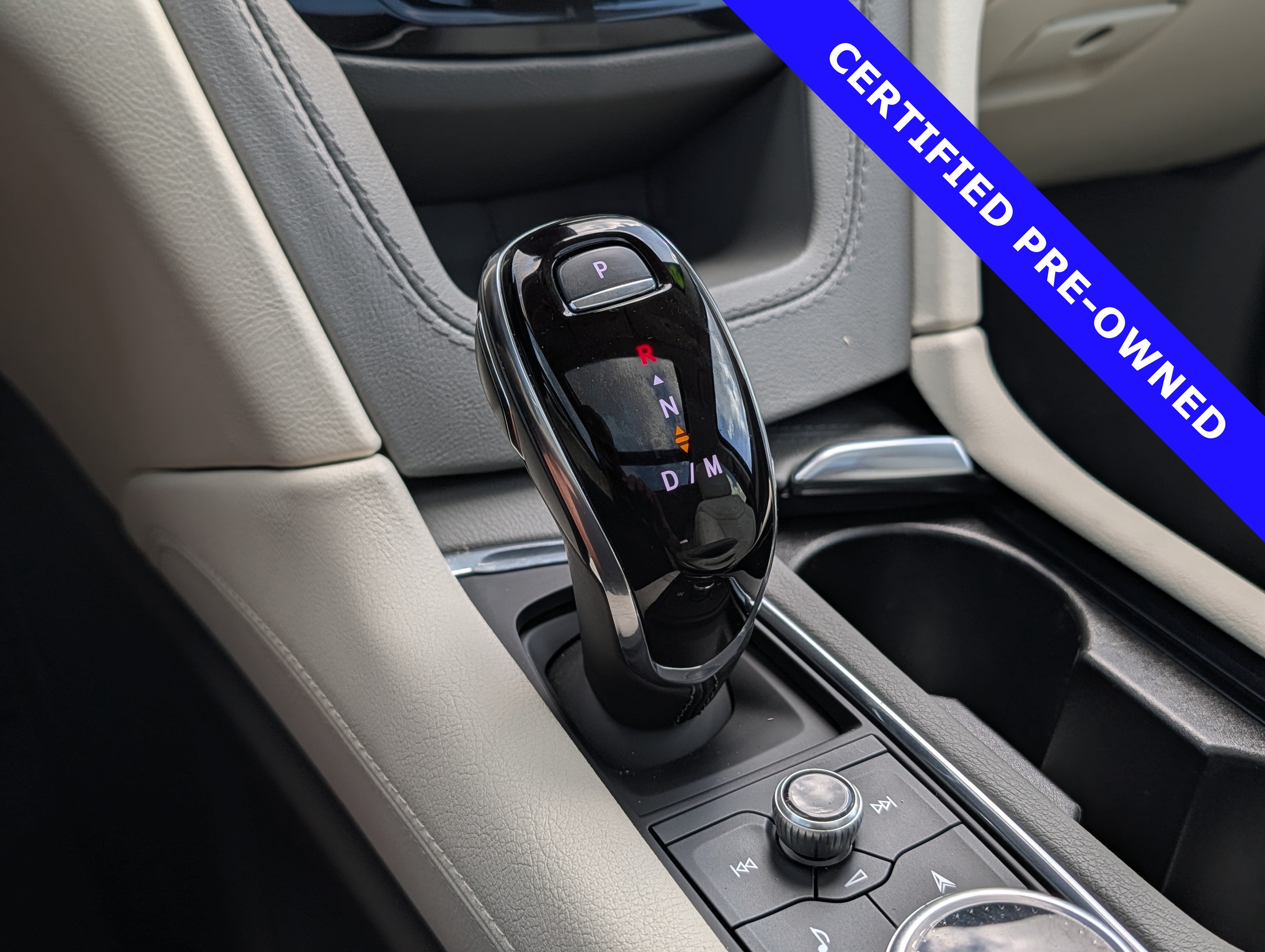 Used 2024 Cadillac XT5 Premium Luxury w/ LPO, Floor Liner Package FWD image 34