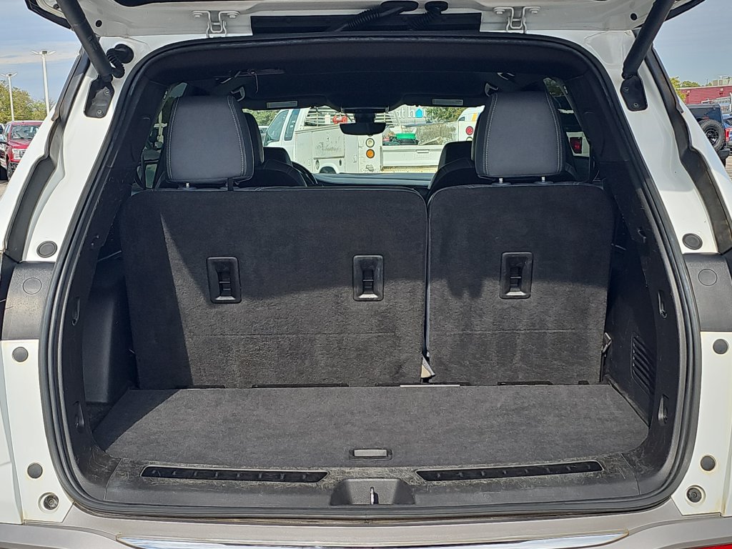 Used 2022 Buick Enclave Premium FWD image 12