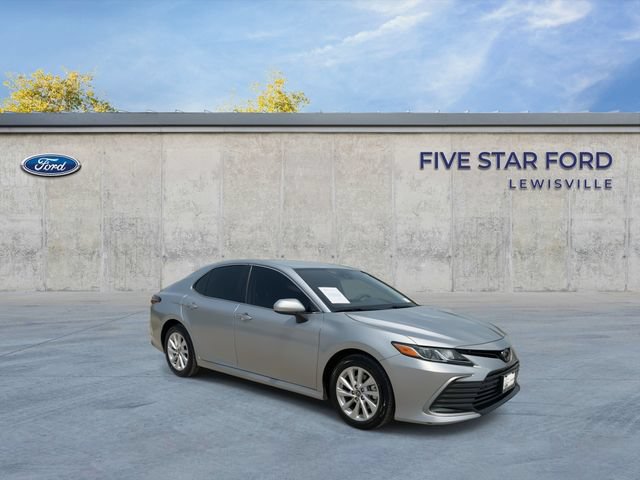 Used 2024 Toyota Camry LE FWD image 2