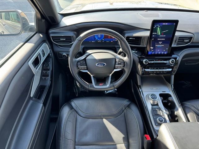 Certified 2022 Ford Explorer ST w/ Equipment Group 401A AWD/4WD image 5