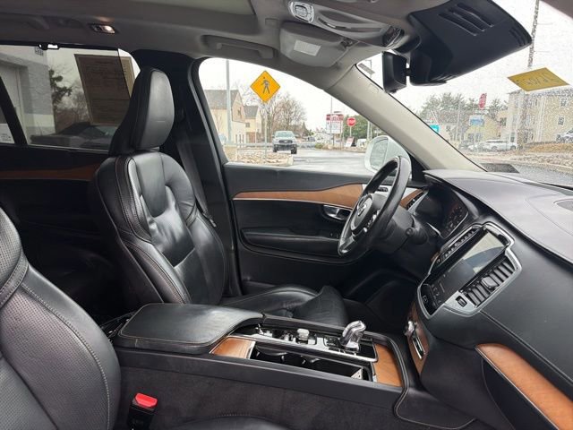Used 2019 Volvo XC90 T8 Inscription w/ Luxury Package image 35