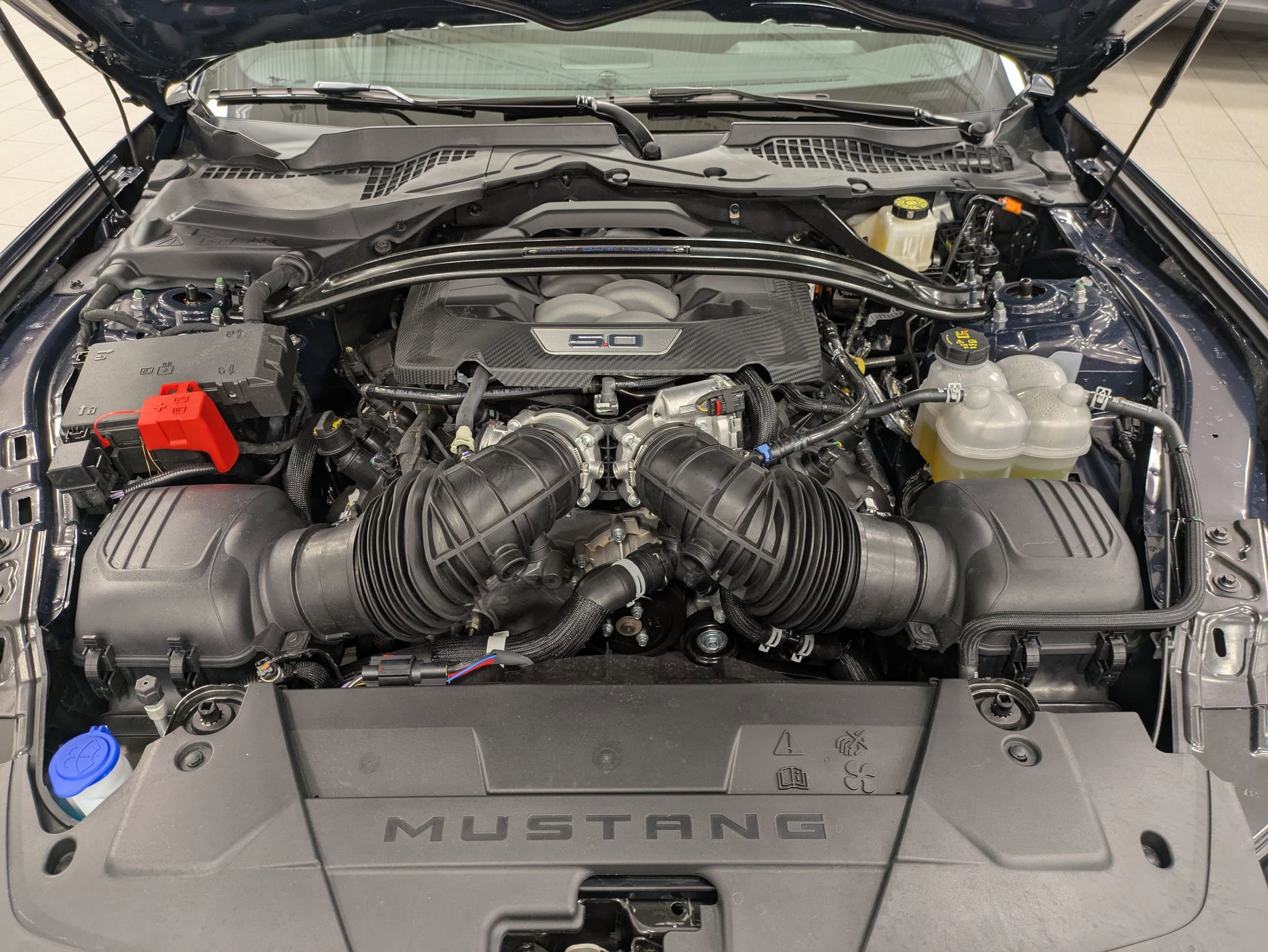 Certified 2025 Ford Mustang Dark Horse image 37