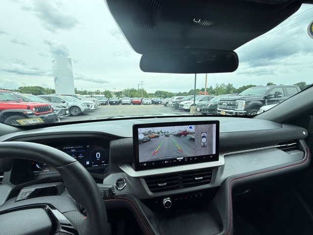 Certified 2025 Ford Explorer ST-Line AWD/4WD image 2