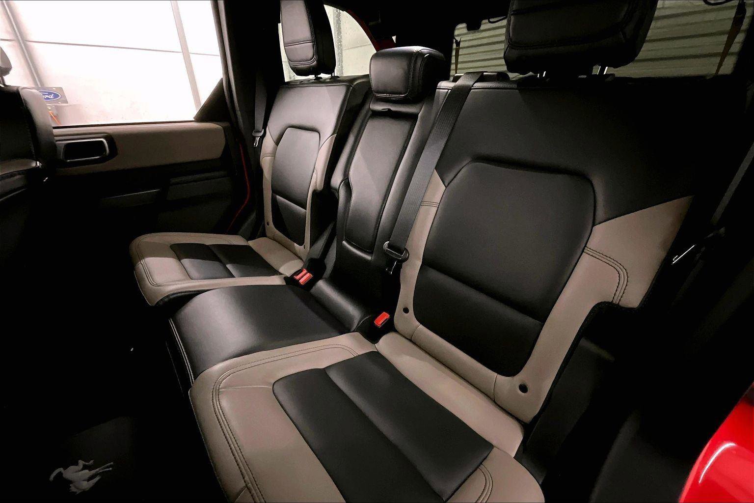 Certified 2024 Ford Bronco Wildtrak image 25