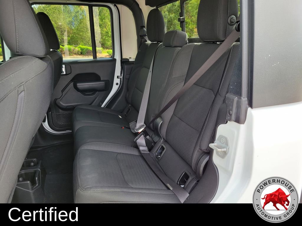 Used 2022 Jeep Gladiator Sport AWD/4WD image 16